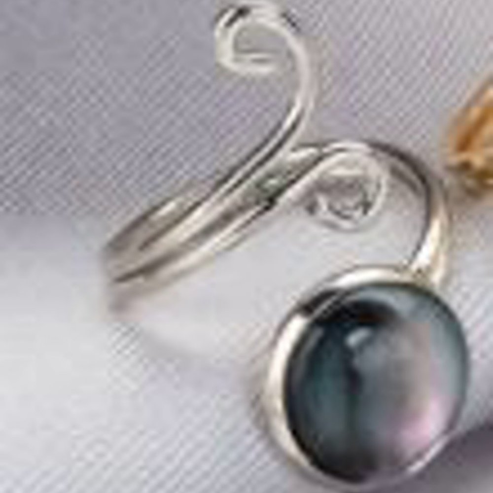 Silver & Black Stone Adjustable Ring - Picture 4 of 4